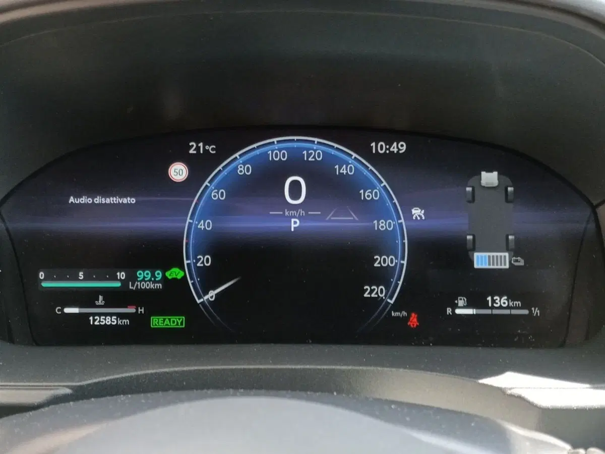 Toyota Yaris Cross usata a Milano (8)