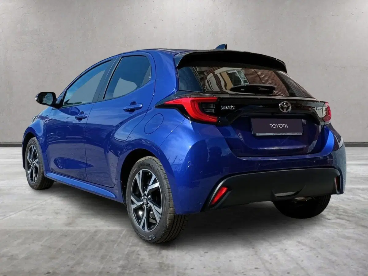 Toyota Yaris usata a Milano (4)