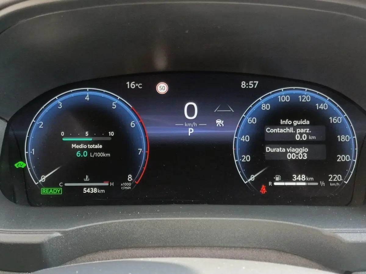 Toyota Yaris GR Sport usata a Milano (8)