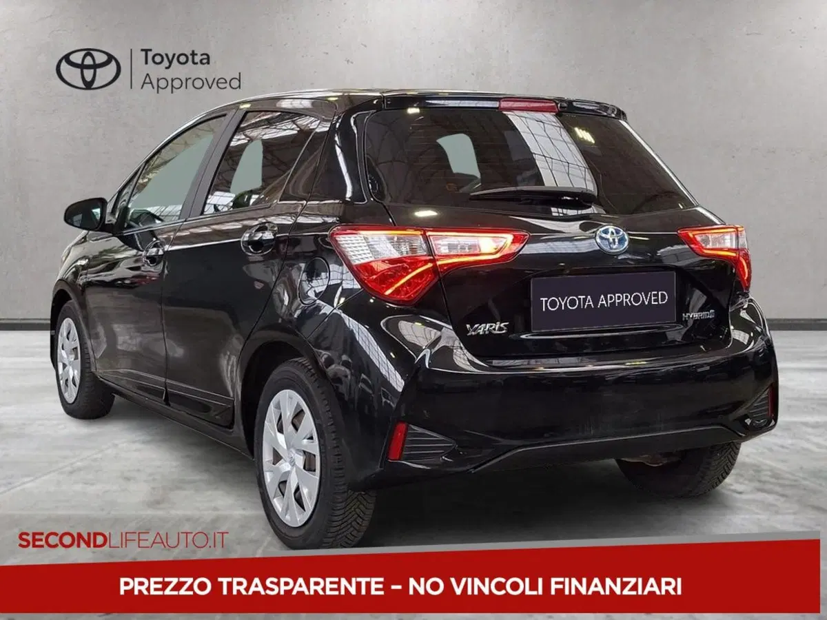 Toyota Yaris usata a Roma (7)