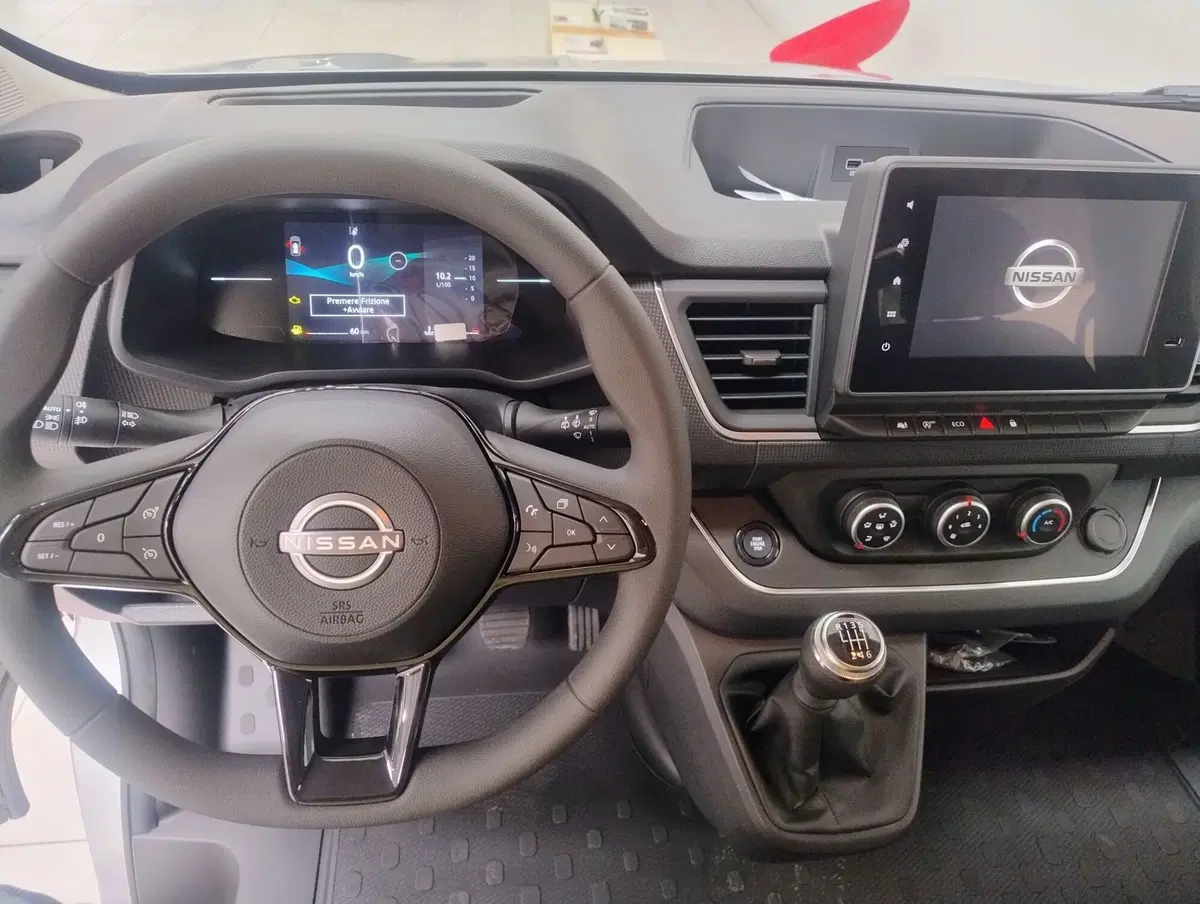 Nissan Primastar nuova a Bologna (14)
