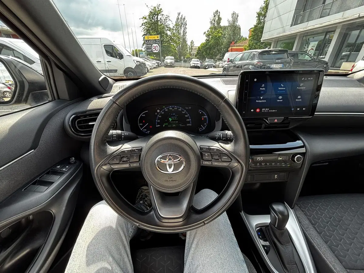 Toyota Yaris Cross usata a Modena (13)