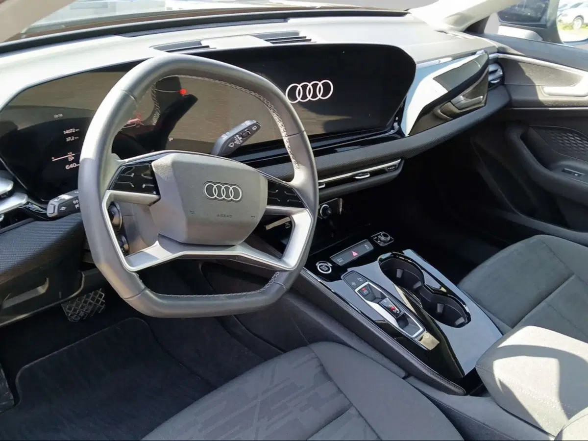Audi A5 Avant usata a Pisa (14)