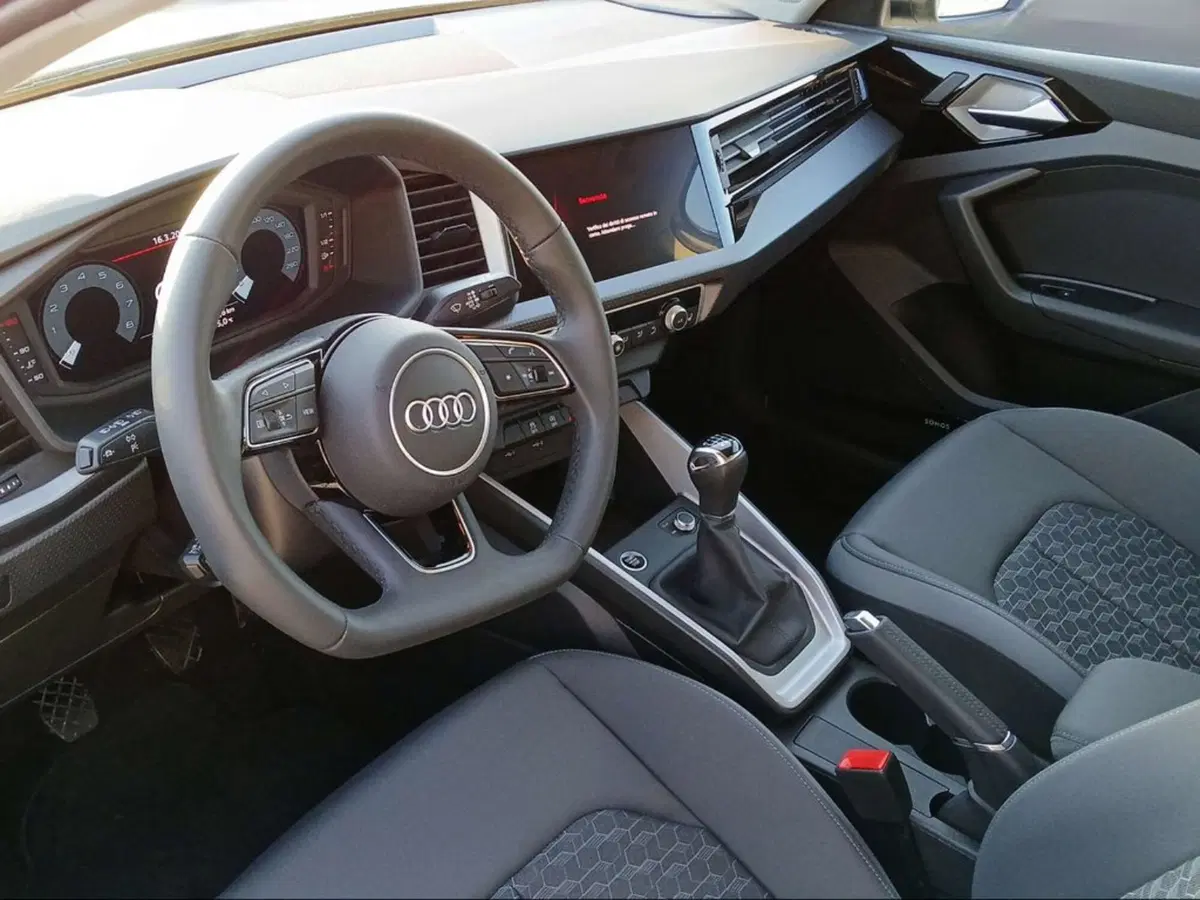 Audi A1 Sportback usata a Pisa (13)