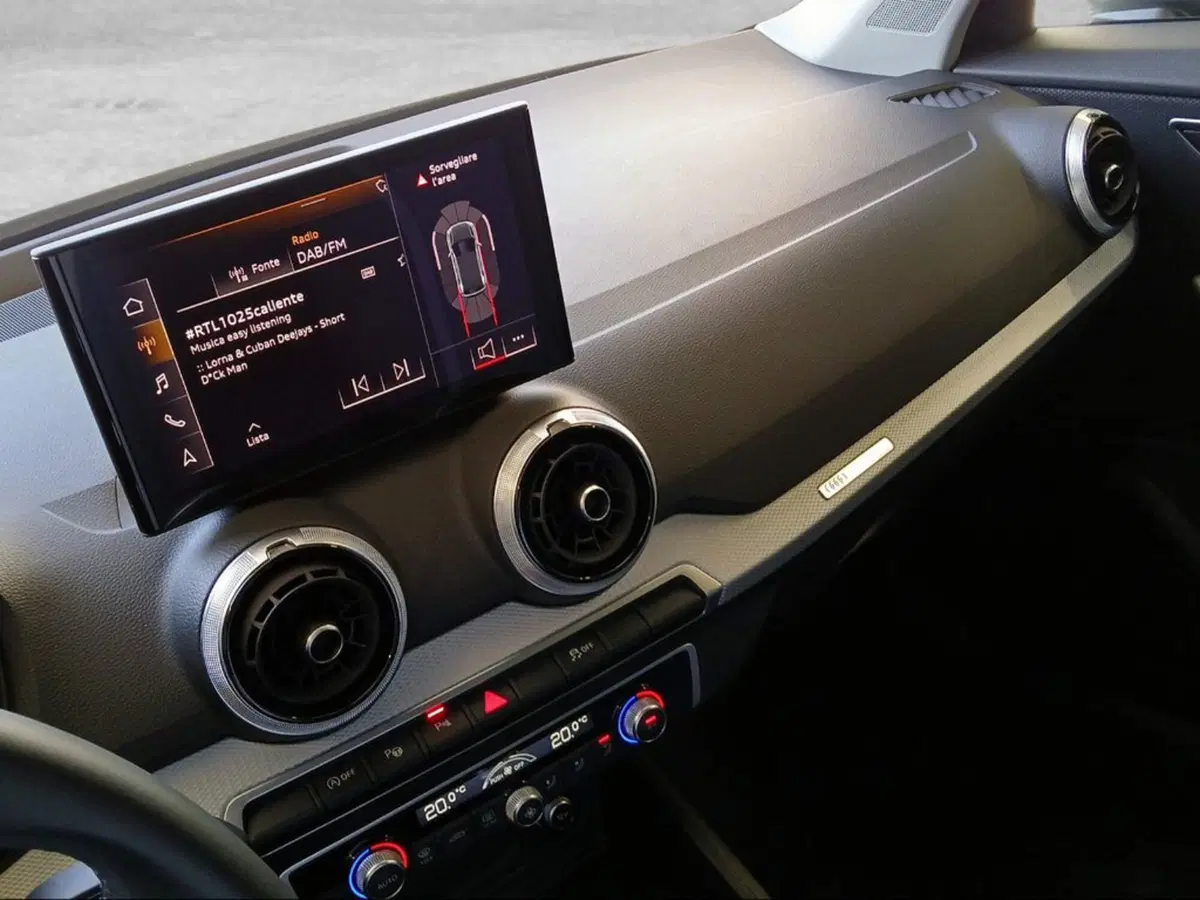 Audi Q2 usata a Pisa (14)