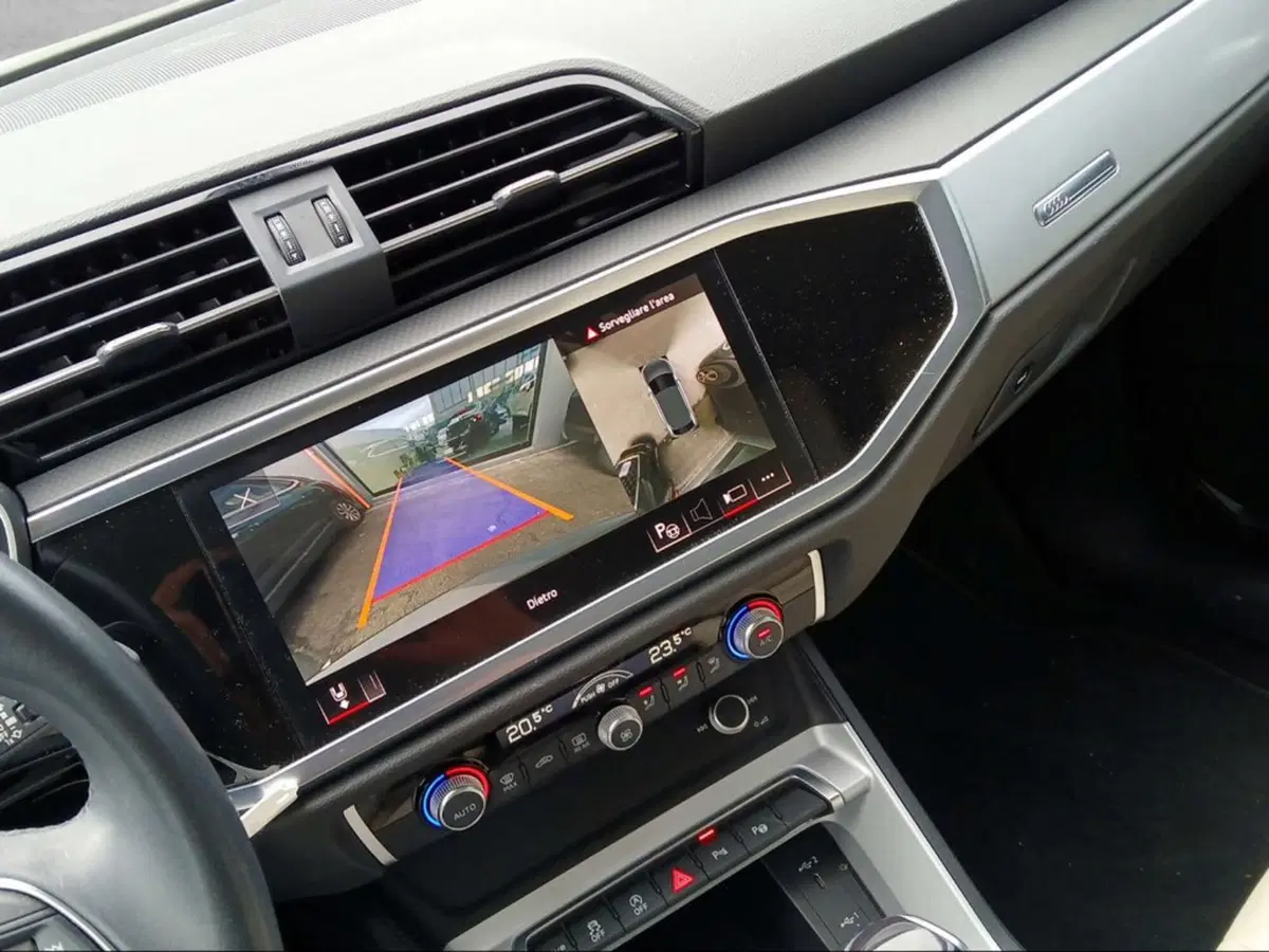 Audi Q3 Sportback usata a Siena (16)