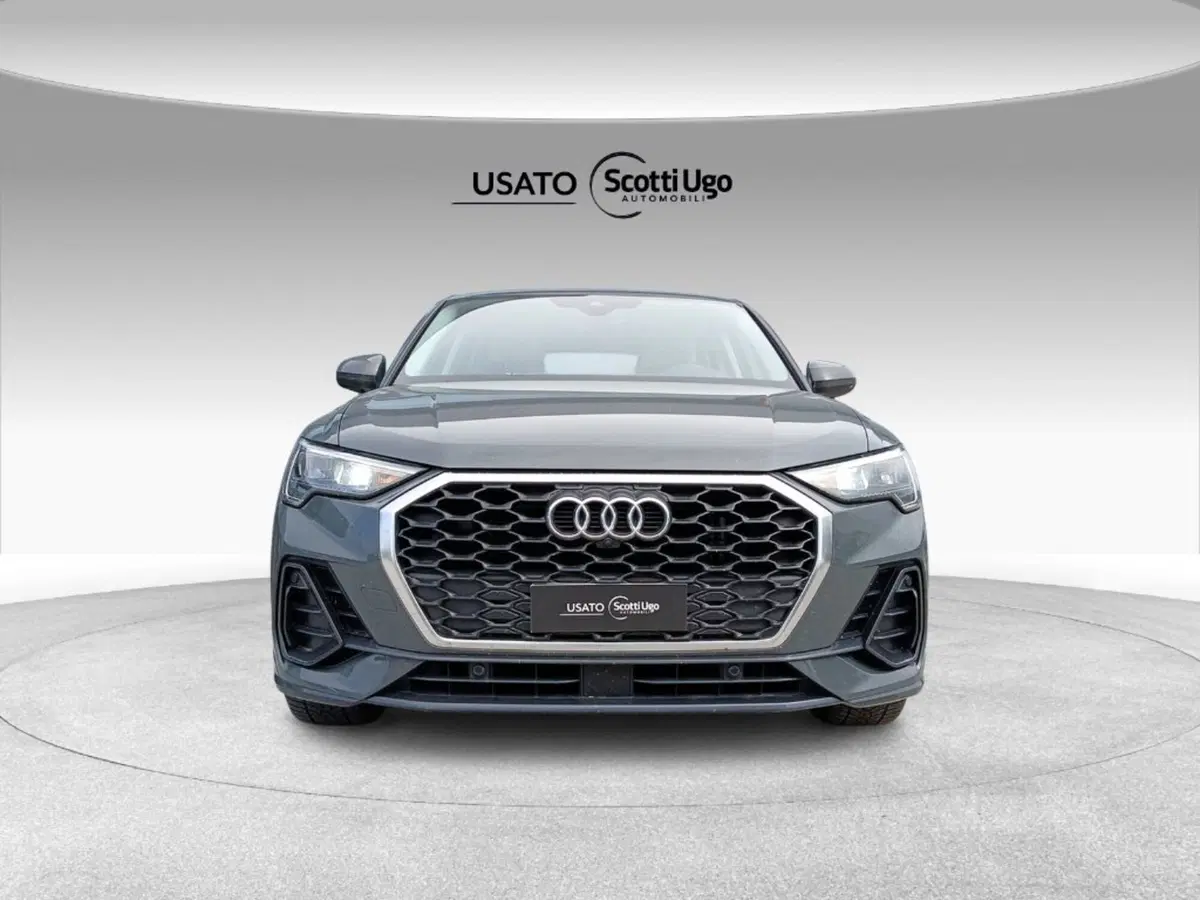 Audi Q3 Sportback usata a Siena (2)