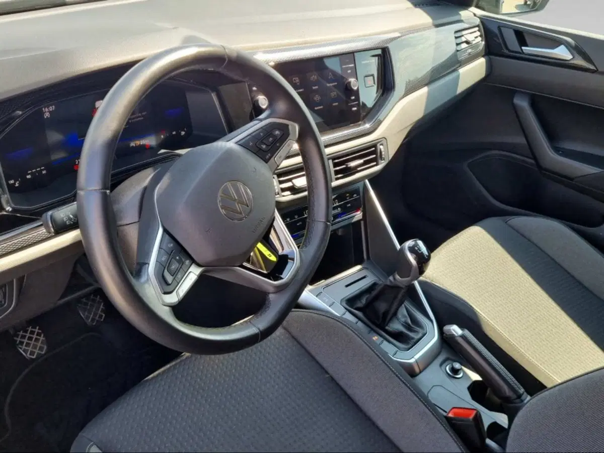 Volkswagen Polo usata a Livorno (13)