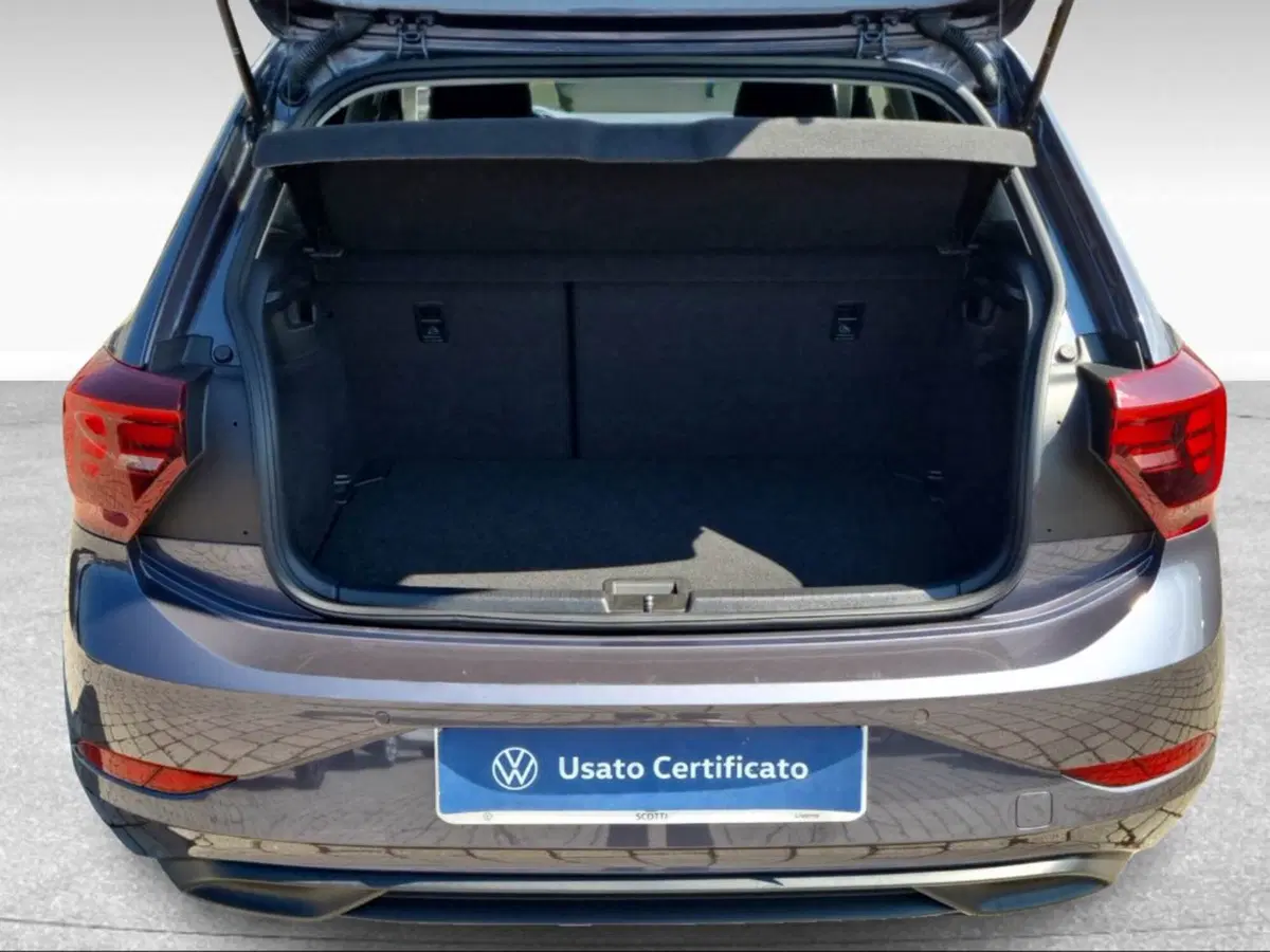 Volkswagen Polo usata a Livorno (6)
