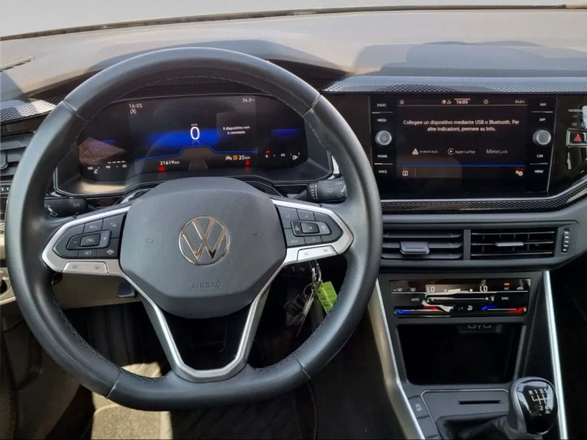 Volkswagen Polo usata a Livorno (8)