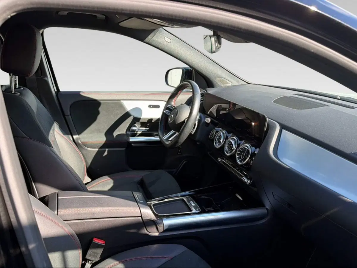 Mercedes-Benz GLA SUV usata a Grosseto (13)