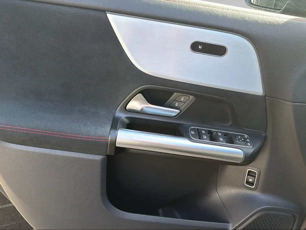 Mercedes-Benz GLA SUV usata a Grosseto (14)