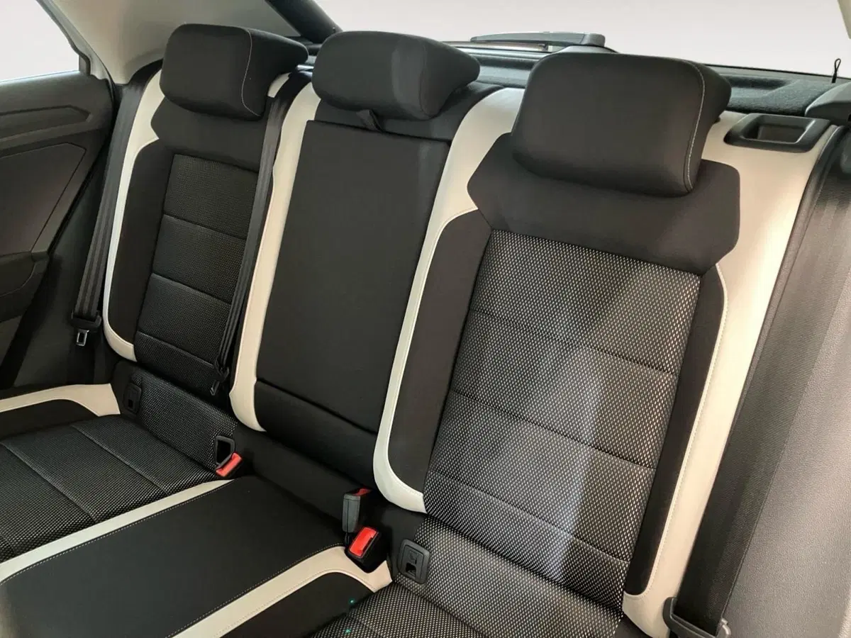 Volkswagen T-Roc usata a Bologna (9)