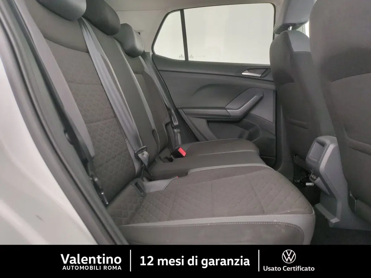 Volkswagen T-Cross usata a Roma (12)