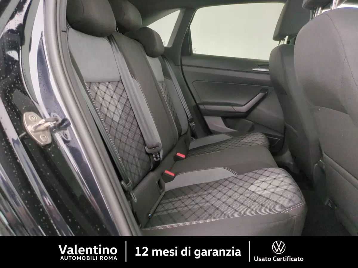 Volkswagen Taigo usata a Roma (12)