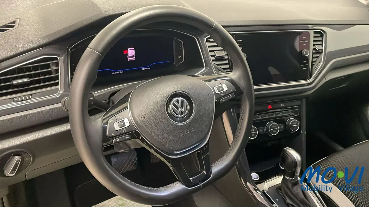Volkswagen T-Roc usata a Torino (16)