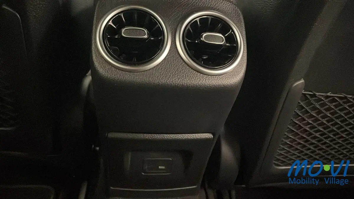 Mercedes-Benz Classe A Sedan usata a Torino (11)