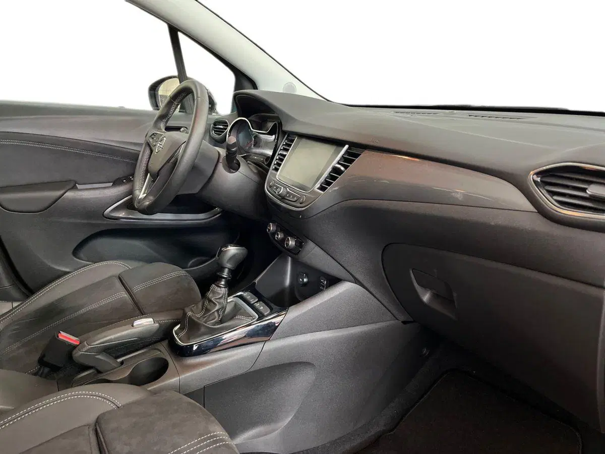 Opel Crossland usata a Lecce (9)