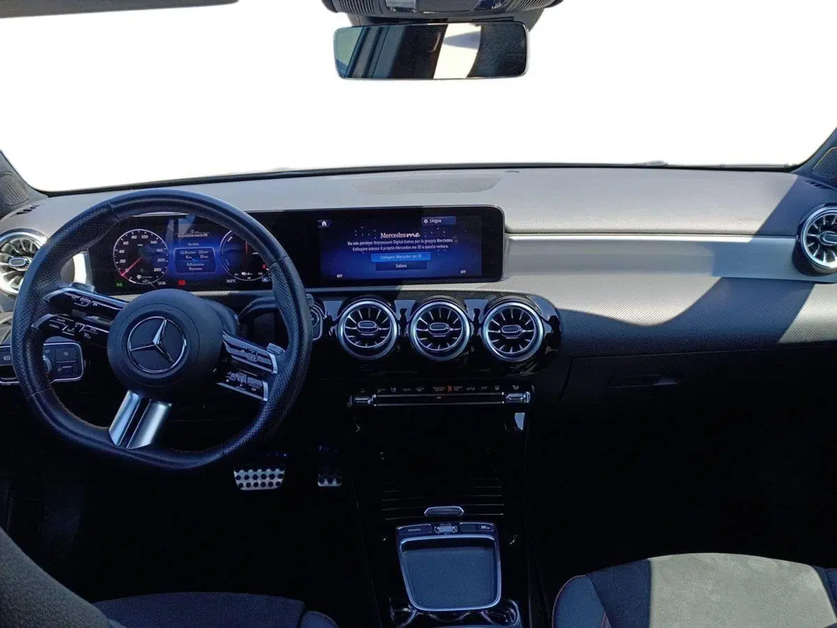 Mercedes-Benz Classe A usata a Lecce (9)