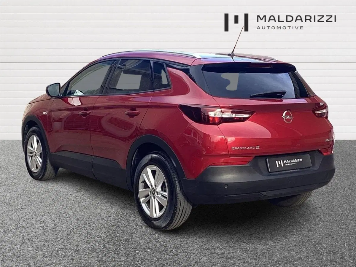 Opel Grandland X usata a Foggia (4)