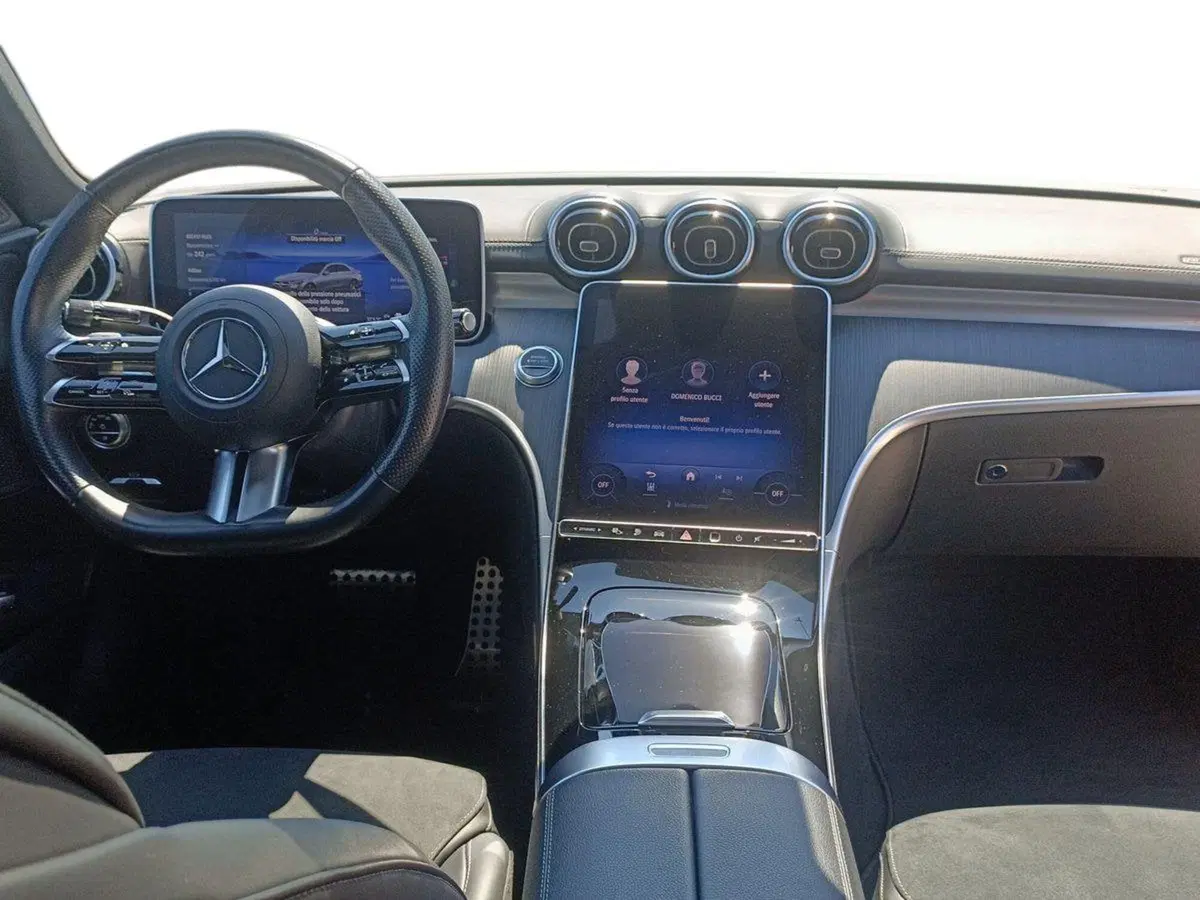 Mercedes-Benz Classe C usata a Bari (9)