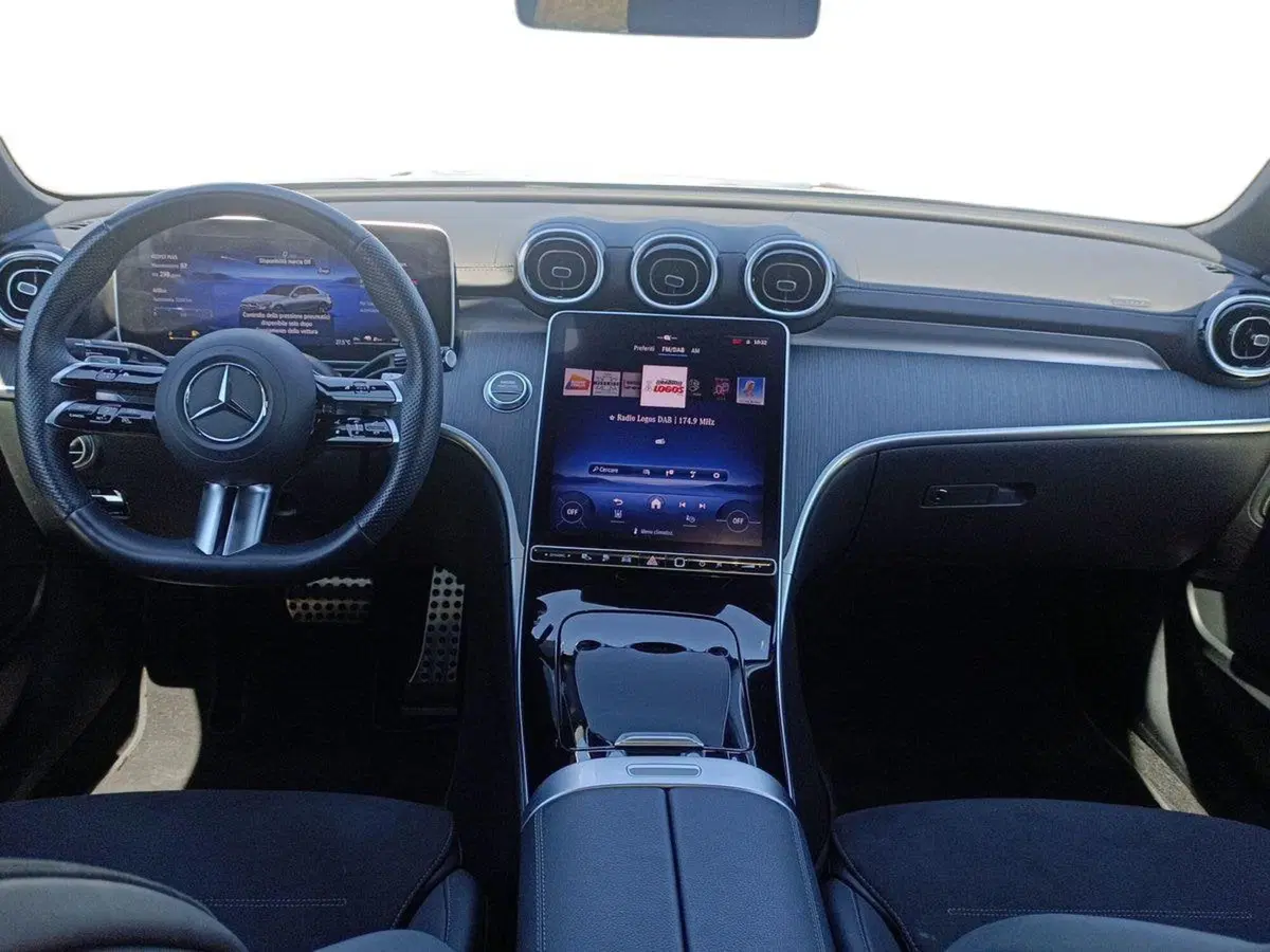 Mercedes-Benz Classe C usata a Bari (9)
