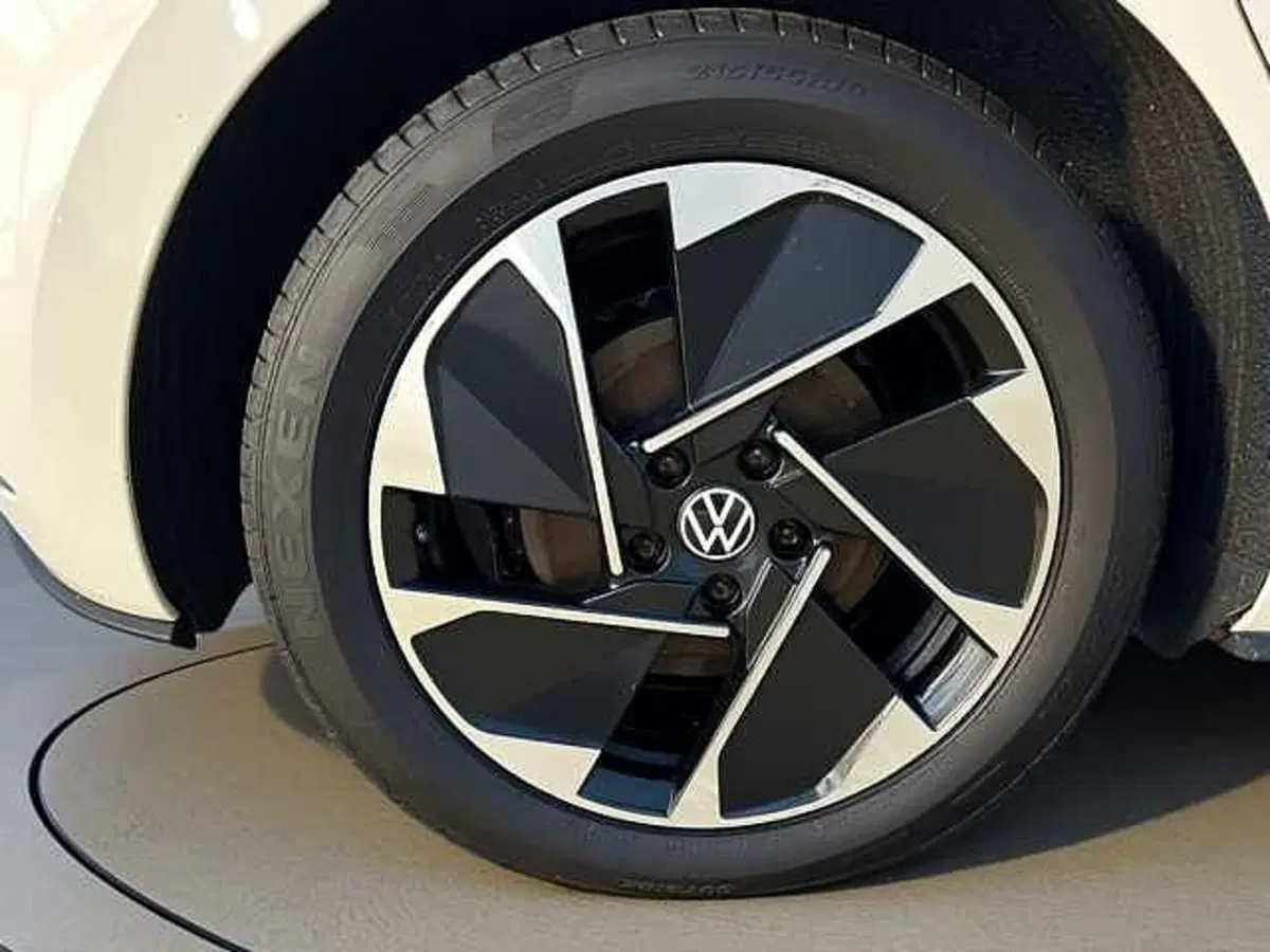 Volkswagen ID.3 usata a Roma (12)