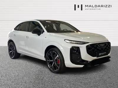 Audi Q3 Sportback 2.0 tdi S line edition 150cv s-tronic nuova a Bari