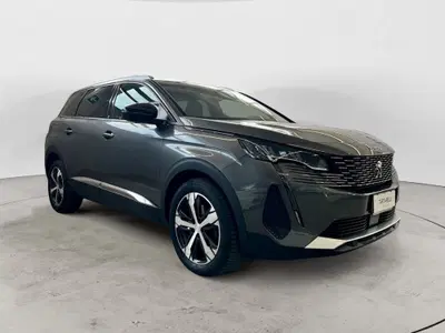 Peugeot 5008 1.5 bluehdi Allure Pack s&amp;s 130cv eat8 del 2023 usata a Monopoli
