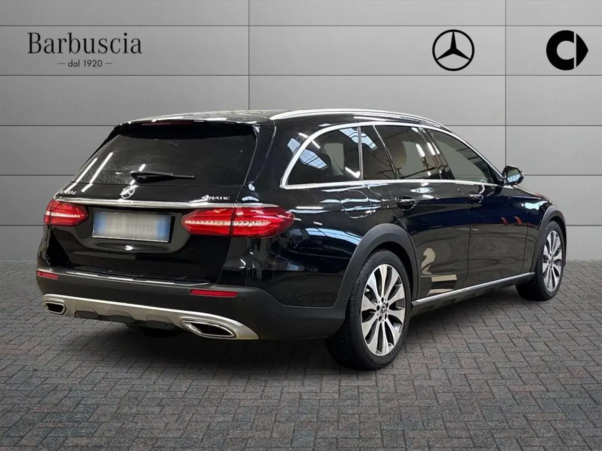 Mercedes-Benz Classe E Station Wagon usata a Pescara (3)