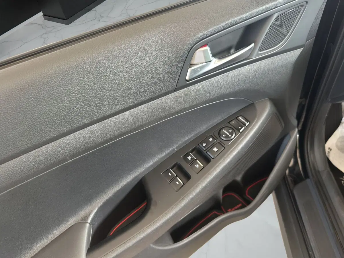 Hyundai Tucson usata a Cosenza (12)