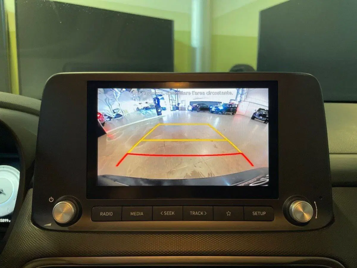 Hyundai Kona usata a Ancona (18)
