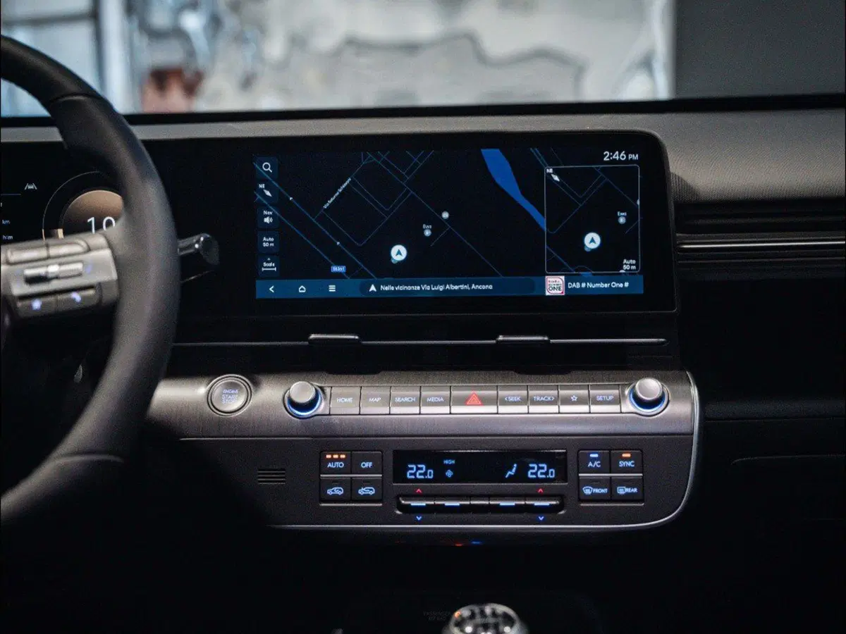 Hyundai Kona nuova a Ancona (17)