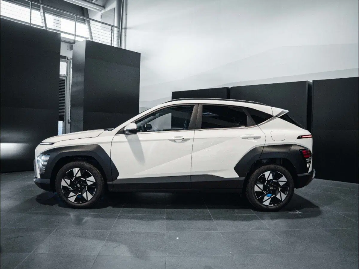 Hyundai Kona nuova a Ancona (4)
