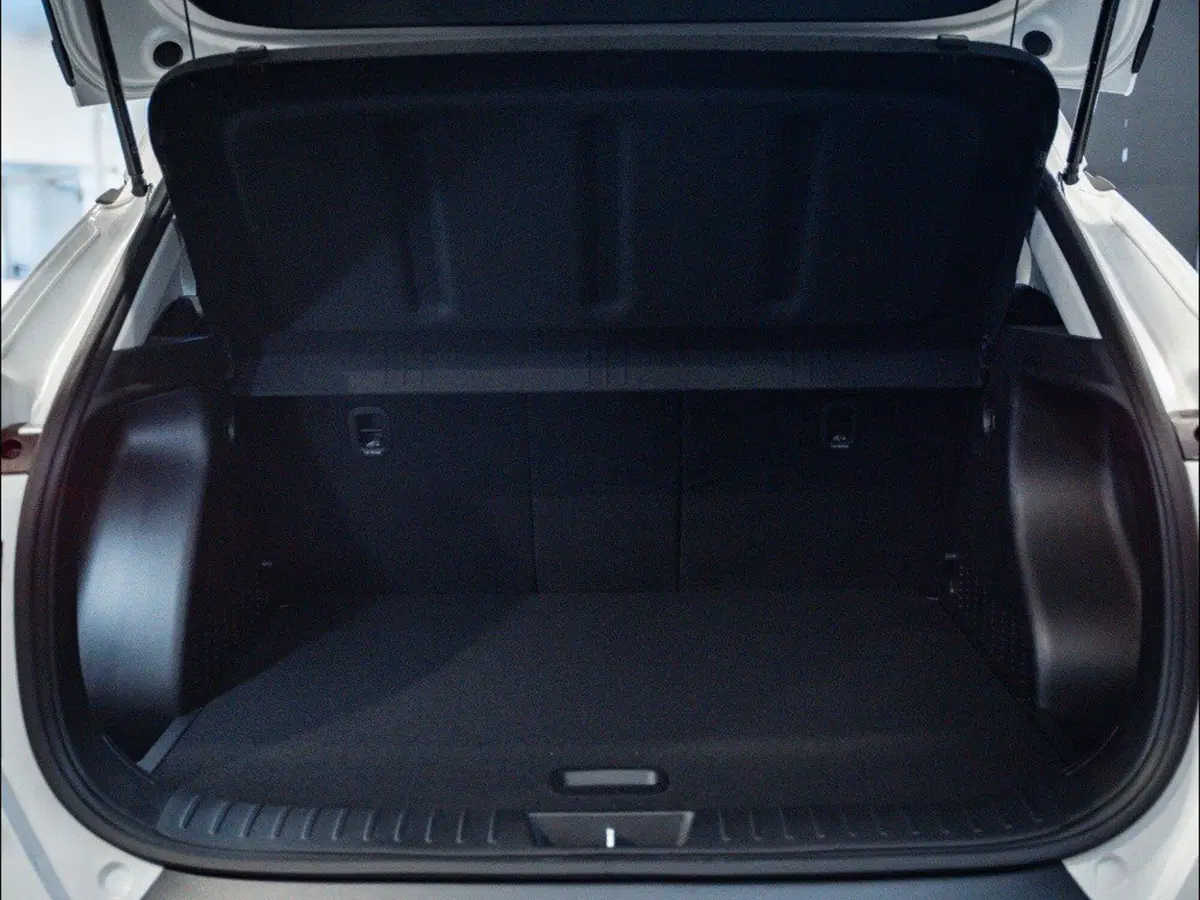 Hyundai Kona nuova a Ancona (8)