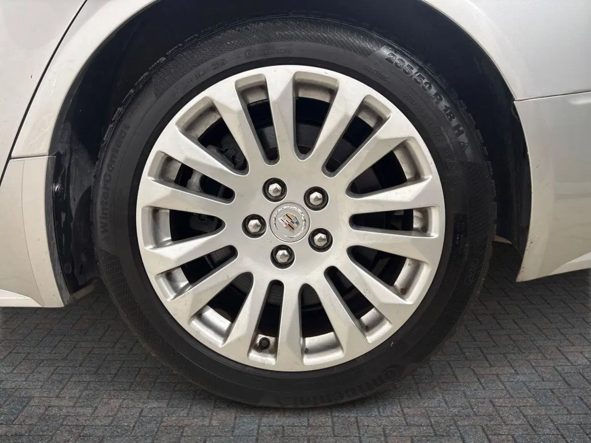 Cadillac CTS Station Wagon usata a Torino (7)