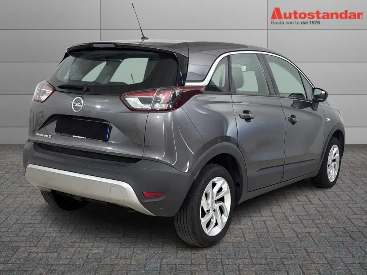 Opel Crossland X usata a Torino (6)