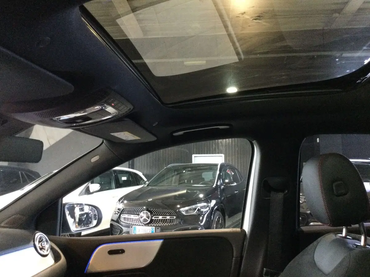 Mercedes-Benz Classe B usata a Caserta (14)