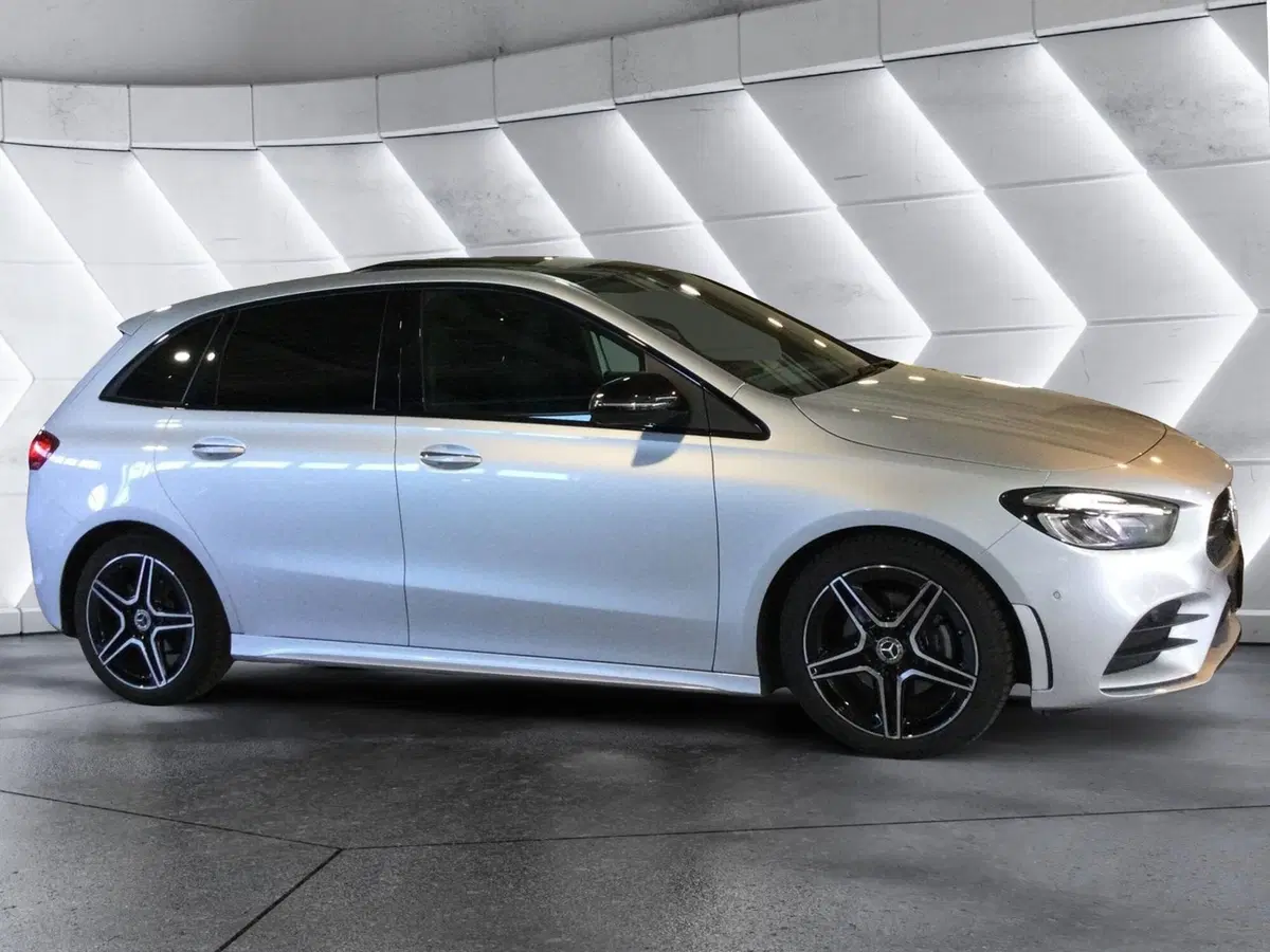 Mercedes-Benz Classe B usata a Caserta (4)