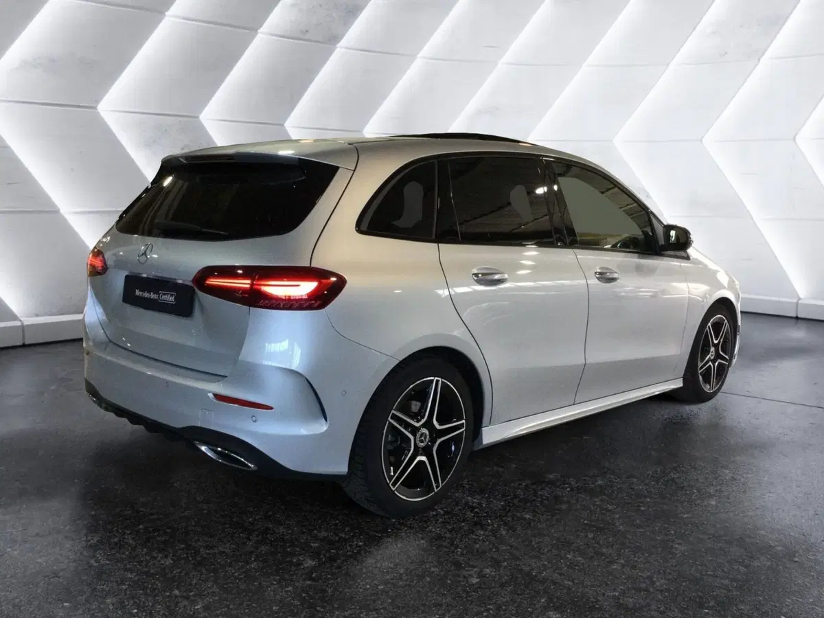 Mercedes-Benz Classe B usata a Caserta (5)