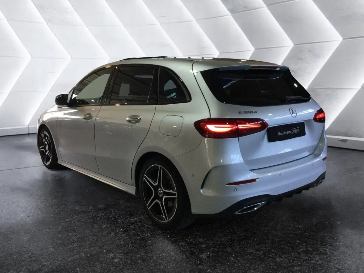 Mercedes-Benz Classe B usata a Caserta (7)