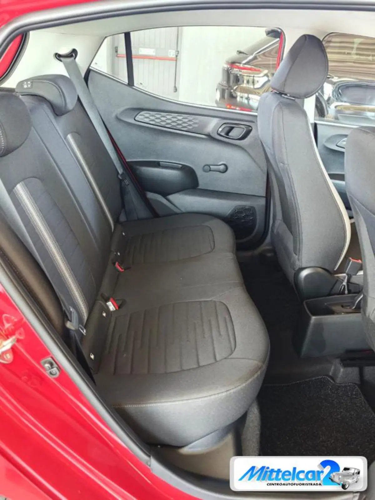 Hyundai i10 usata a Udine (10)