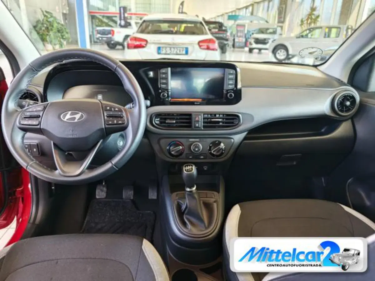 Hyundai i10 usata a Udine (11)