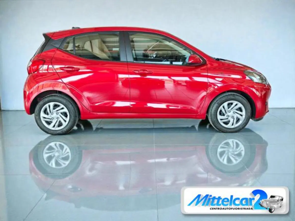 Hyundai i10 usata a Udine (6)