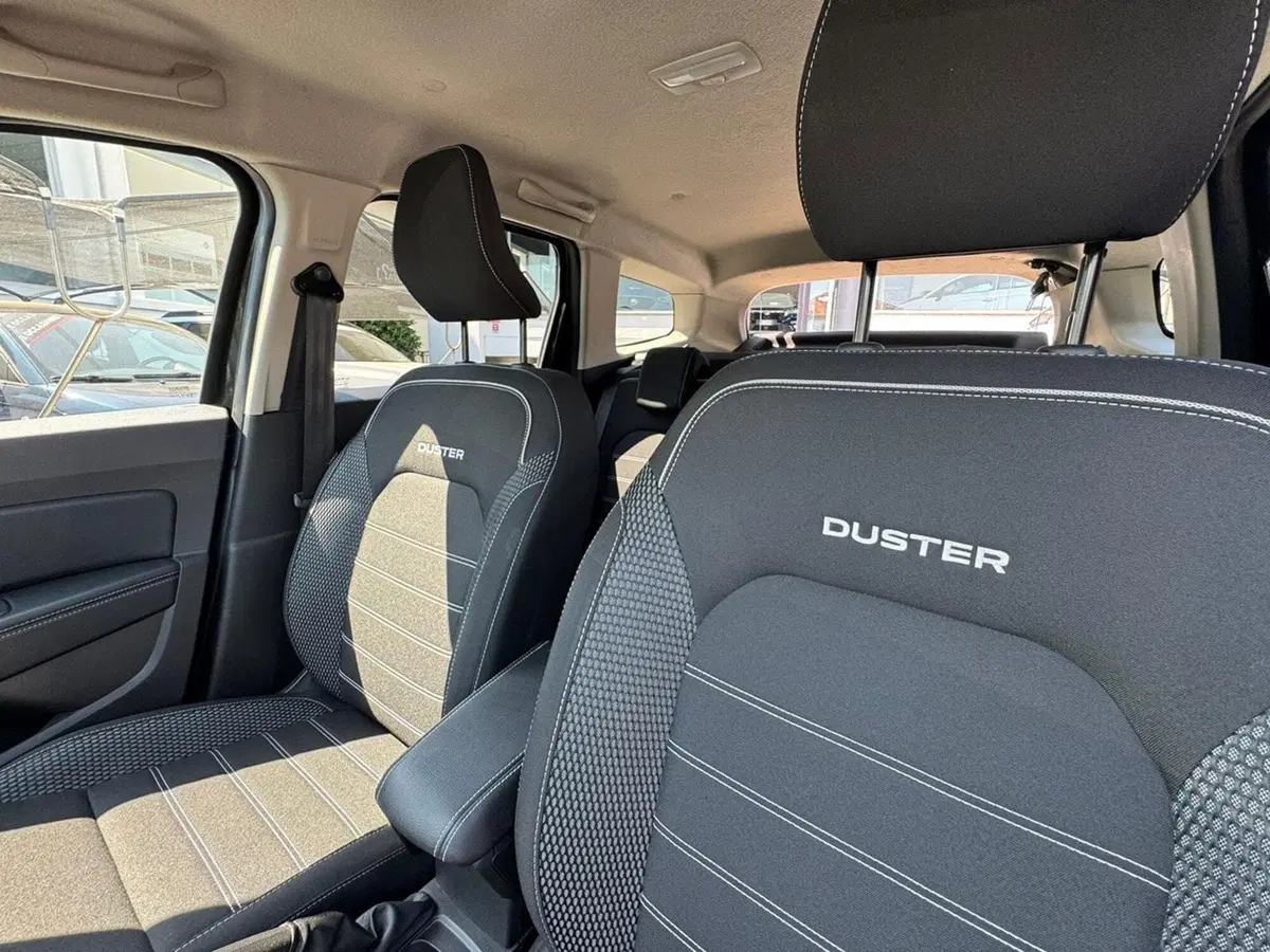 Dacia Duster usata a Pavia (4)