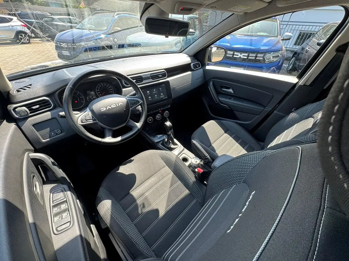 Dacia Duster usata a Pavia (7)