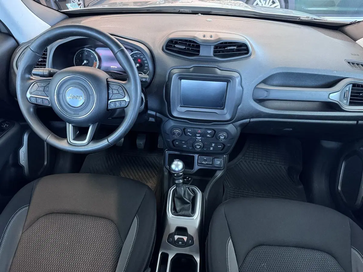 Jeep Renegade usata a Messina (11)