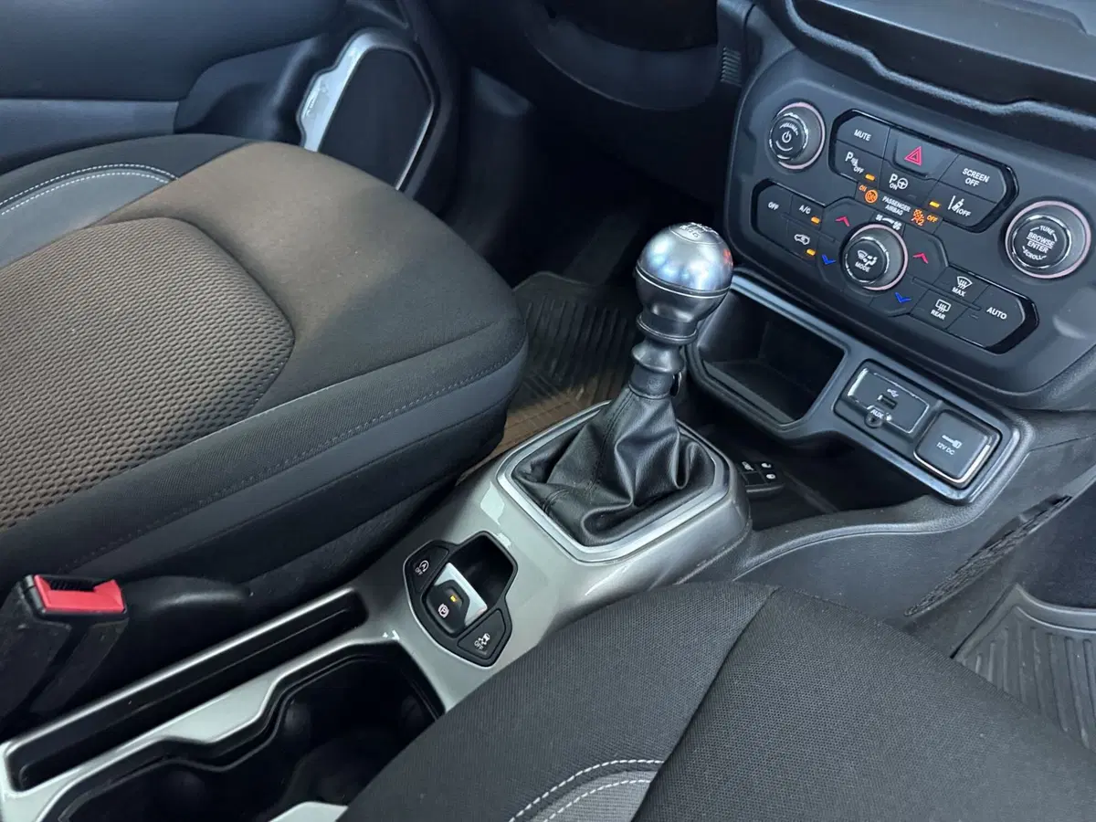 Jeep Renegade usata a Messina (13)