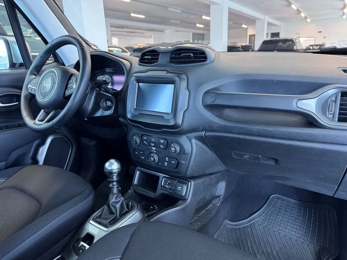 Jeep Renegade usata a Messina (9)