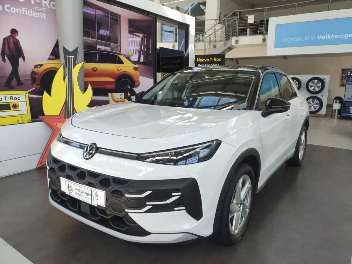Volkswagen T-Roc nuova a Avellino